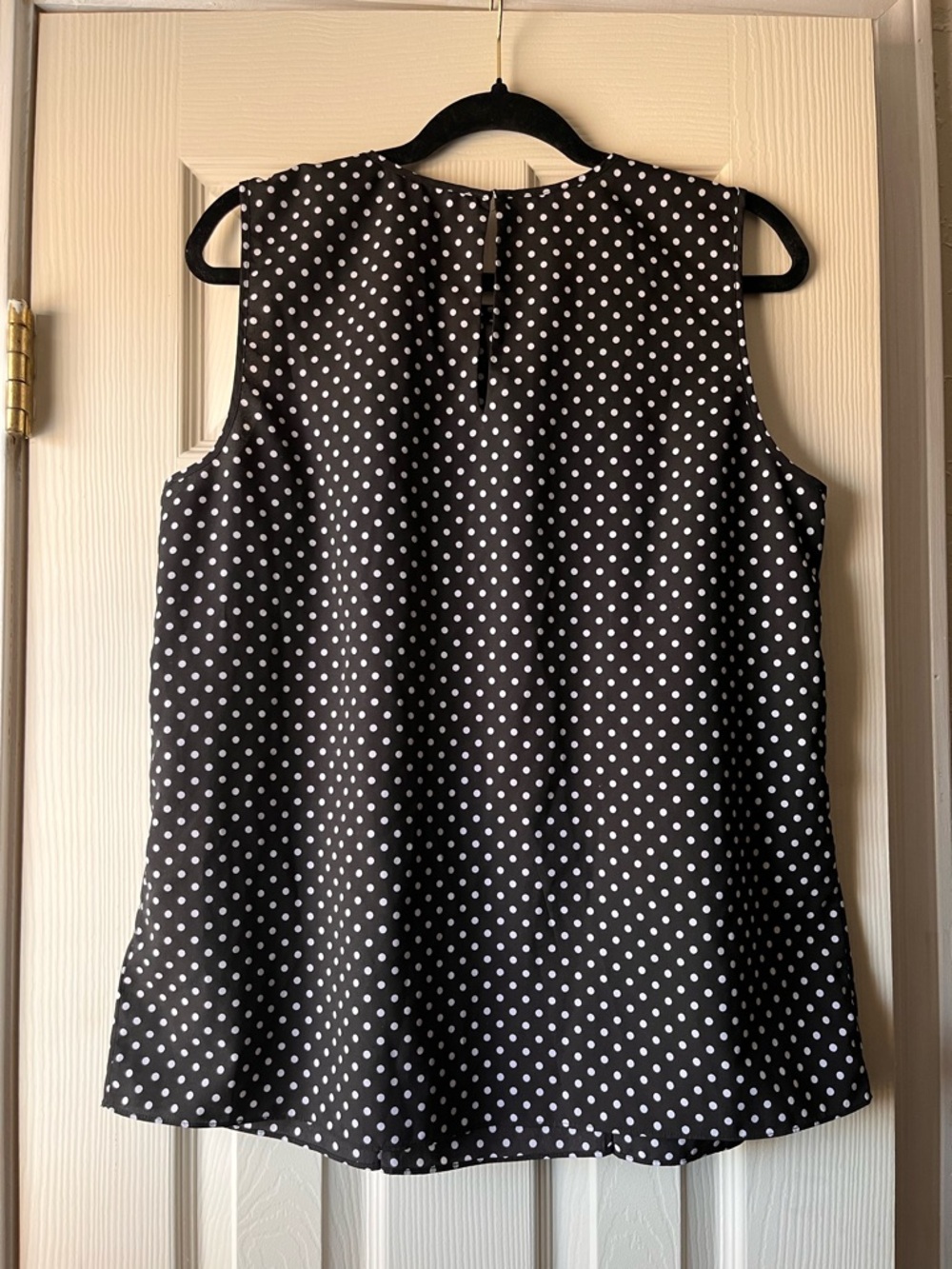 Michael Kors Black and White Polka Dot Pleated Sleeveless Camisole - Picture 2 of 6